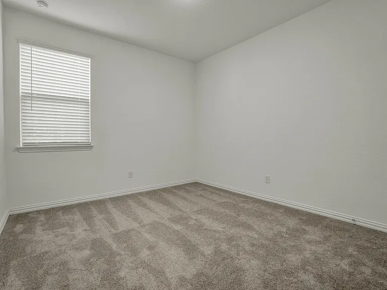 8700 Whistling Duck Dr — Photo 2