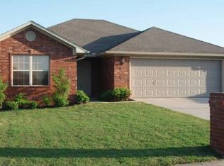13 Windsor Park Cv, Ward, AR 72176