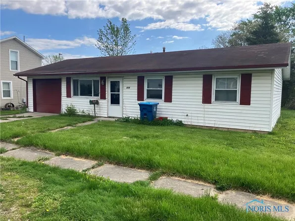 416 N Williams St, Bryan, OH 43506