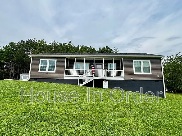 21 Bis Bailey Way — Photo 1