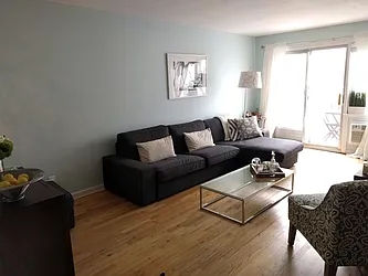 Rented by Zikos Realty Services