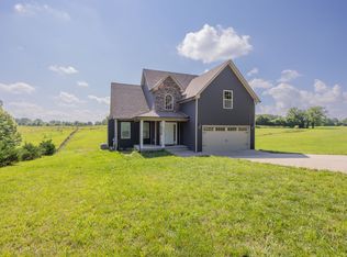 2640 Saint Paul Rd, Woodlawn, TN 37191