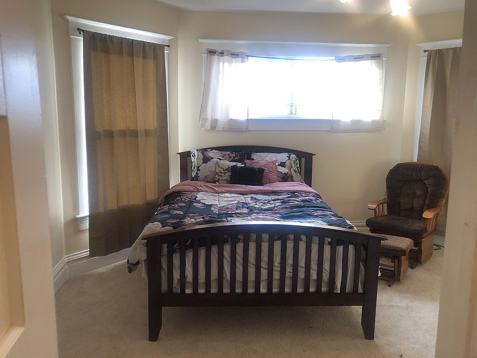 1st image of 212 W Mitchell St #4