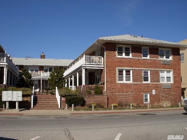 1st image of 215-225 West Broadway