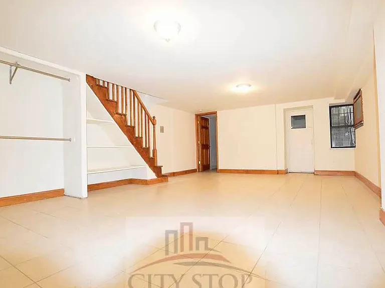 49 W 74th St #1R — Photo 8