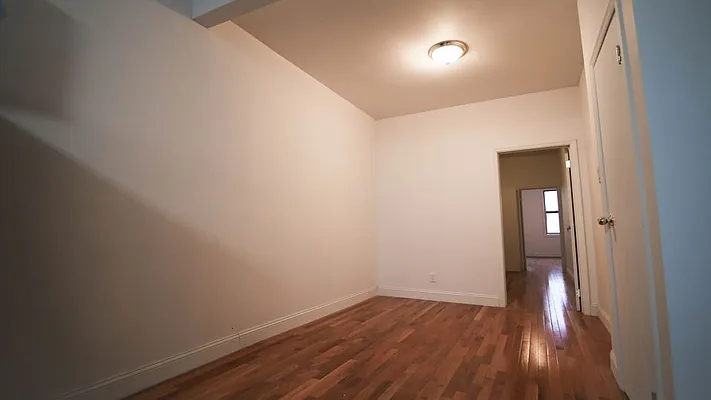 Rented by Nooklyn NYC LLC | media 23