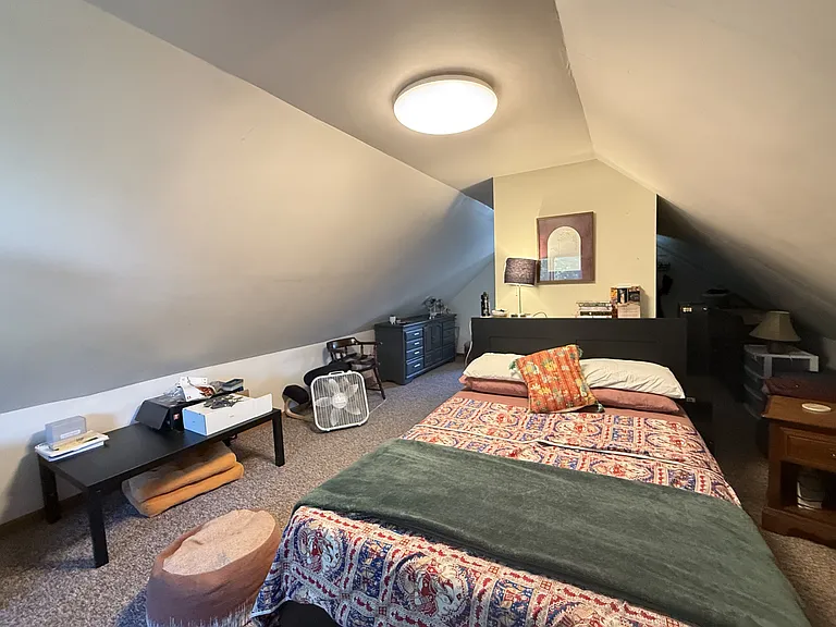 1008 W Huron St — Photo 23