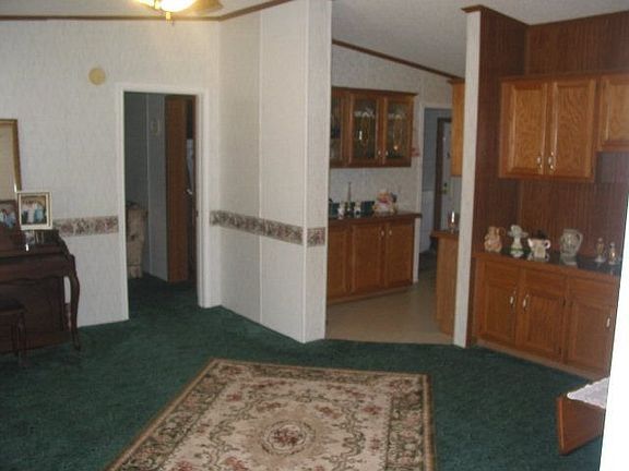 3rd image of 409 An County Road 4441