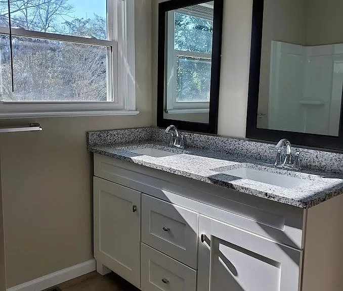 707 Shelley Rd — Photo 5