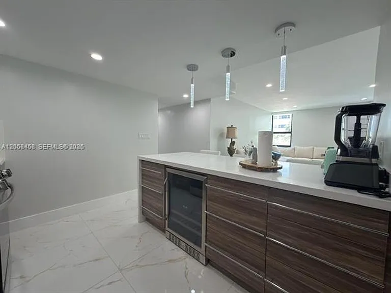 1800 Collins Avenue Cu #3H — Photo 23