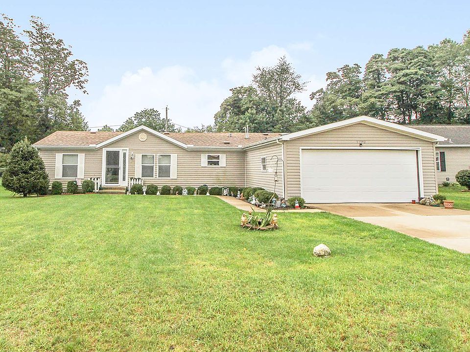 1st image of 53192 Crystal Pond Dr