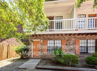 296A Fleming Rd, Charleston, SC 29412