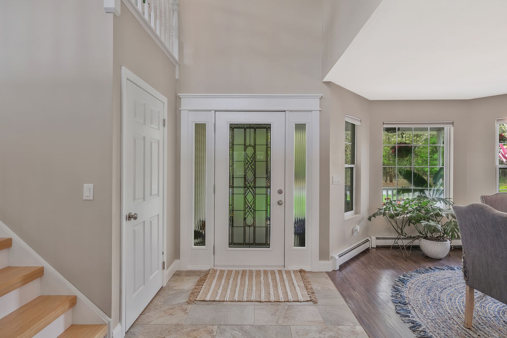  Front Entry