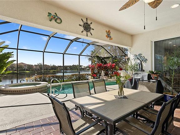 5th image of 18004 Malakai Isle Dr