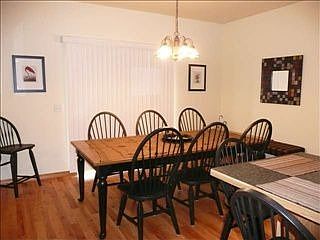 4th image of 41 Kimball Ave