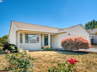 843 E 10th Ct, Lafayette, OR
