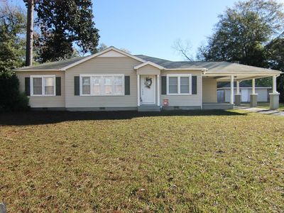 35 S Wood St, Hawkinsville, GA, 31036