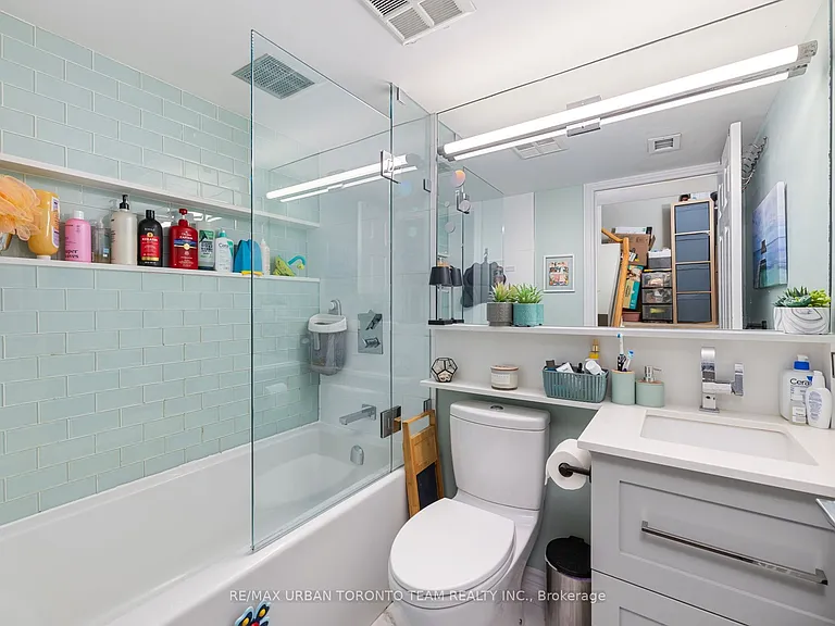 85 Lillian St #21 — Photo 17