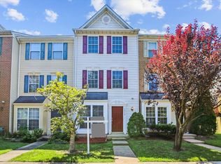 13113 Wren Hollow Ln, Fairfax, VA 22033