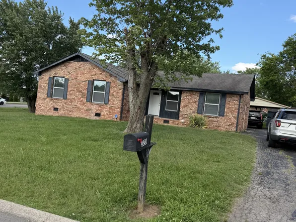 120 Overlook Dr, Hendersonville, TN 37075