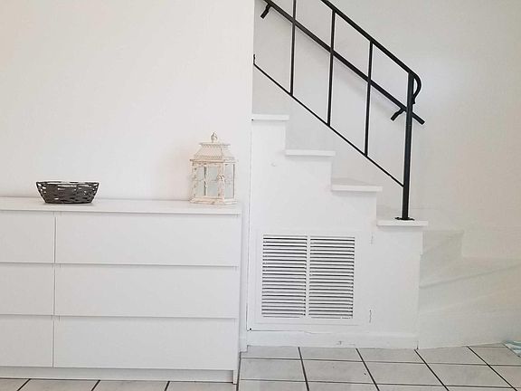 5th image of 317 Eldridge St