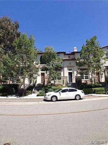 1st image of 771 W 1st St