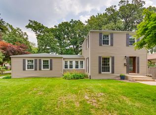 1145 Hoffman Ave, Park Ridge, IL 60068