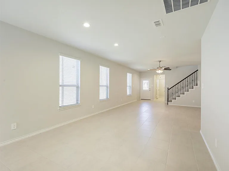 3225 Sedge Grass Dr — Photo 5