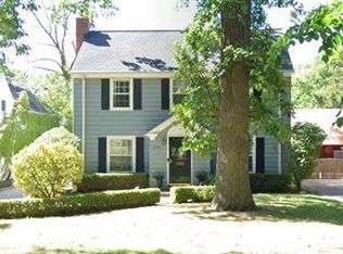 6141 N Bay Ridge Ave, Whitefish Bay, WI 53217