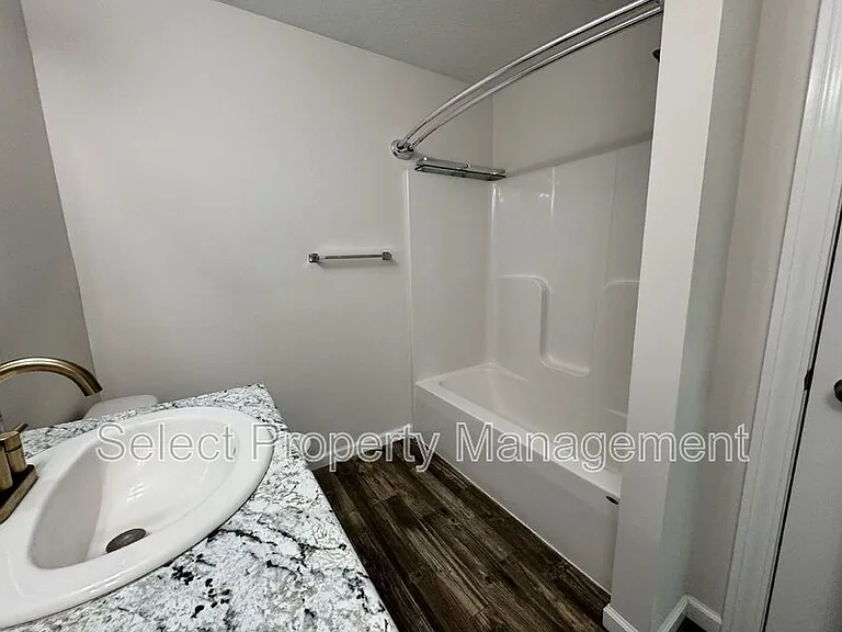 2239 Rittenhouse Pl — Photo 19