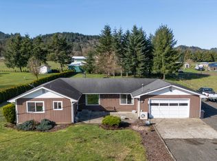 7510 Rocky Rd, Tillamook, OR 97141