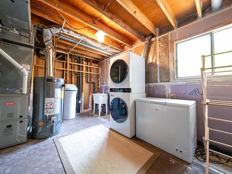 13396 Everest Ave — Photo 30