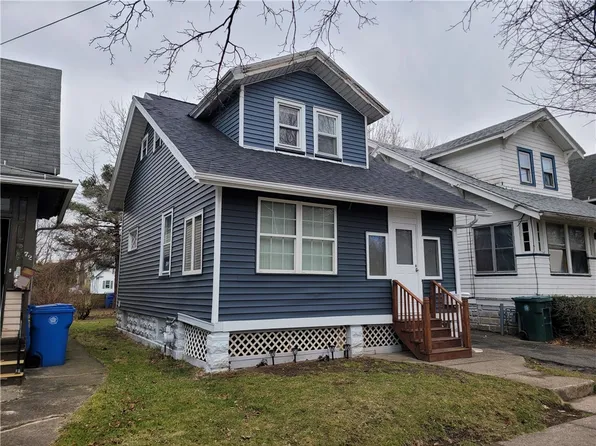 66 Harvest St, Rochester, NY 14605