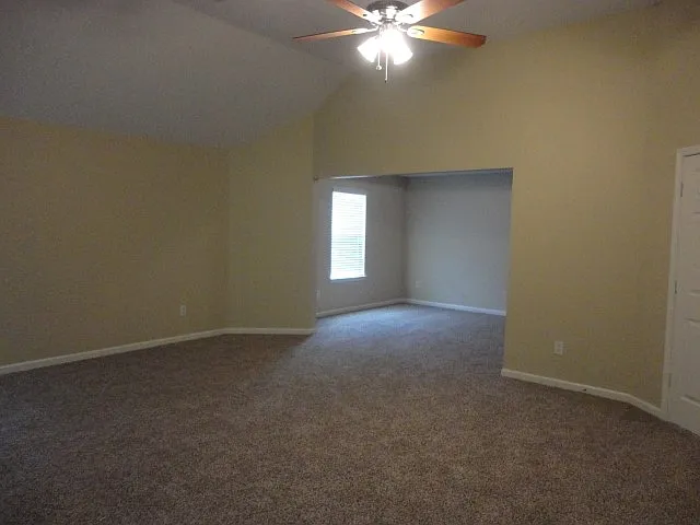 4907 Wewatta St SW — Photo 10