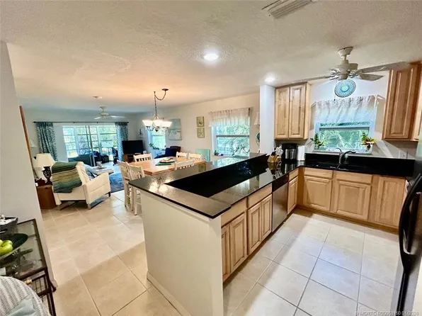 2950 SE Ocean Blvd APT 54-6, Stuart, FL 34996