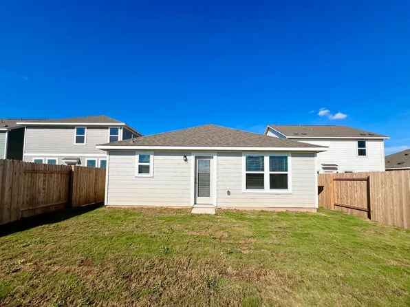 273 Alcatraz Loop, Jarrell, TX 76537