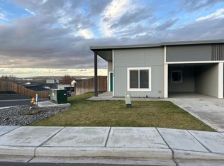 223 Stockton Ave, Umatilla, OR 97882