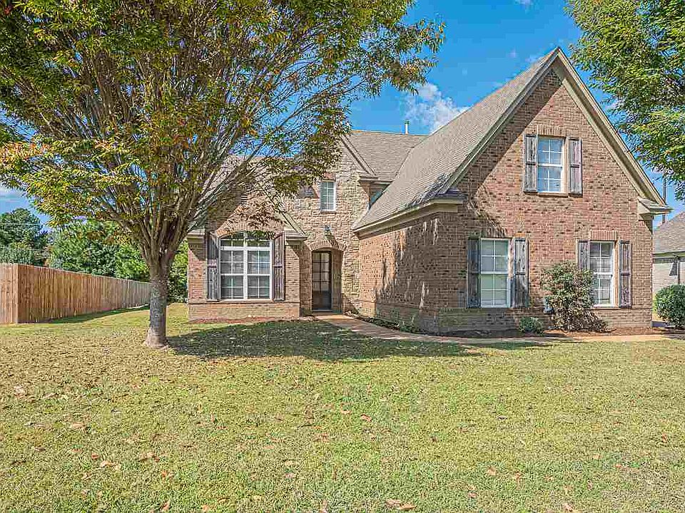 1st image of 50 Southwind Dr