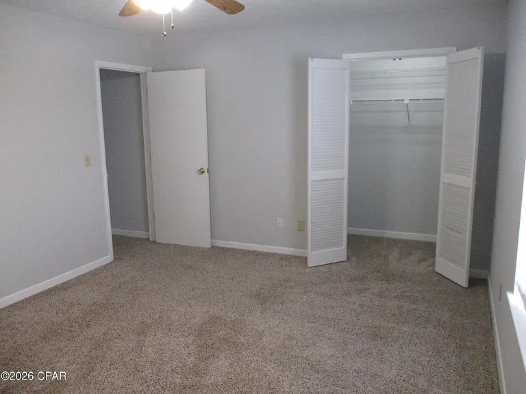 1218 Stephen Dr #4 — Photo 6