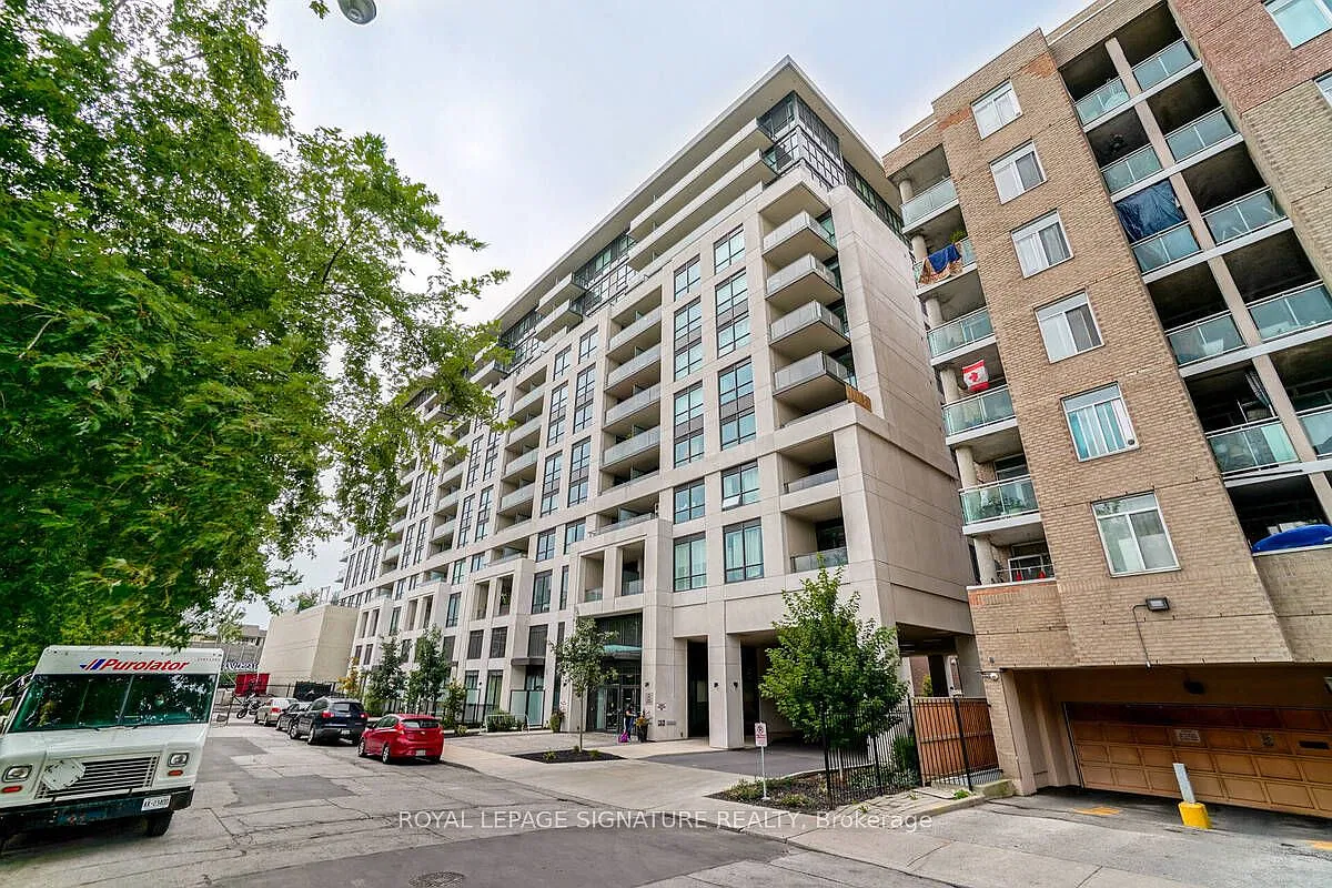 8 Trent Ave — Photo 1