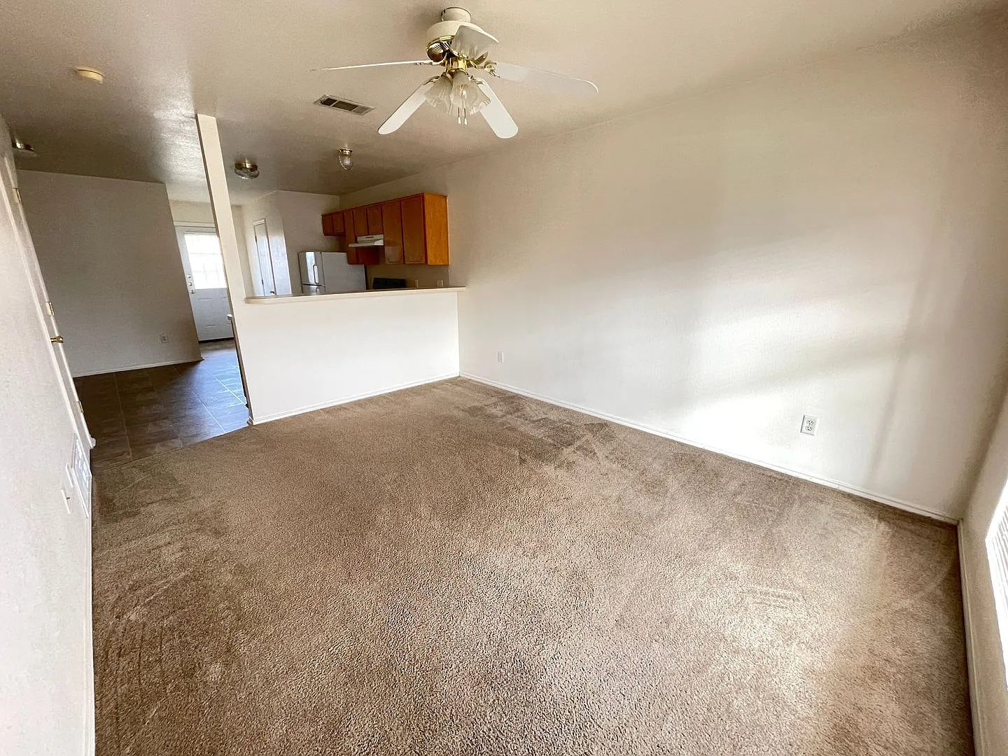 4411 Jeff Scott — Photo 2