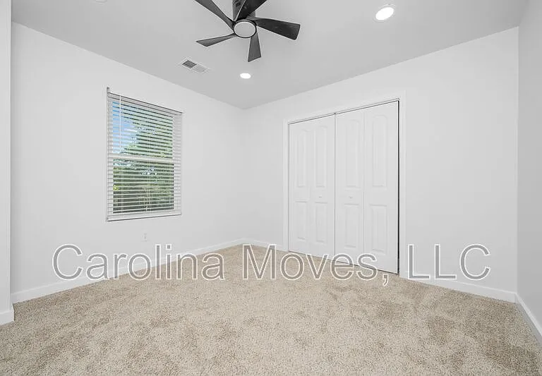 10 Valley View Ln — Photo 18