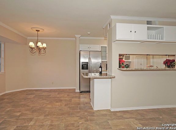 5th image of 3438 Northmoor St
