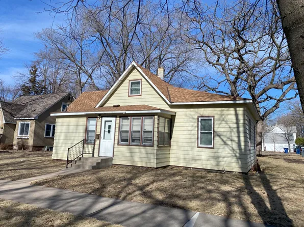 220 2nd Ave NE, Saint Cloud, MN 56304