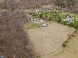 1568 Deer Creek Rd, New Freedom, PA 17349