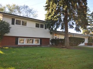 640 S Harvard Ave, Addison, IL 60101