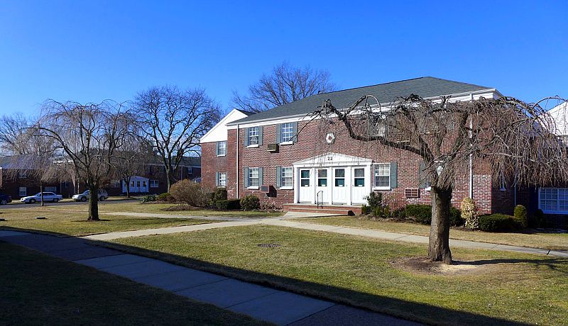 1st image of 22B W.Roselle Ave #22B