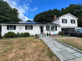 337 Delaware Dr, Stratford, CT 06614