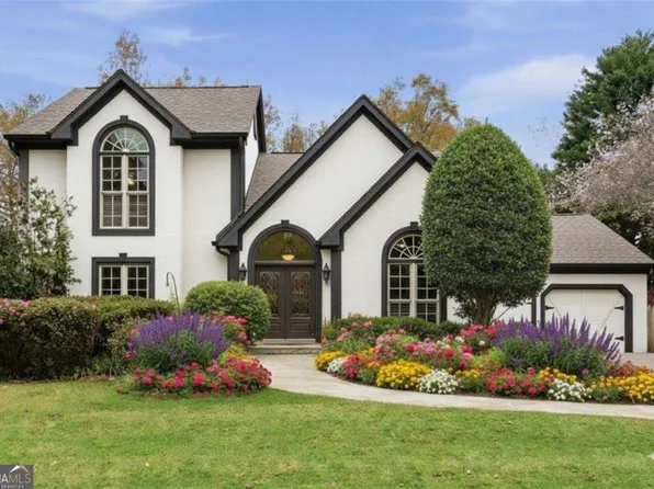 591 Delphinium Blvd NW, Acworth, GA 30102