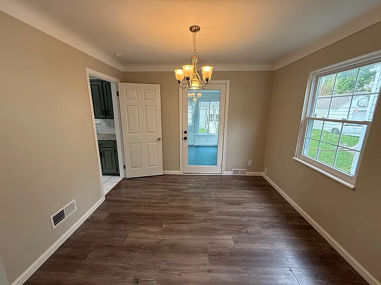 3162 Winston Blvd — Photo 4